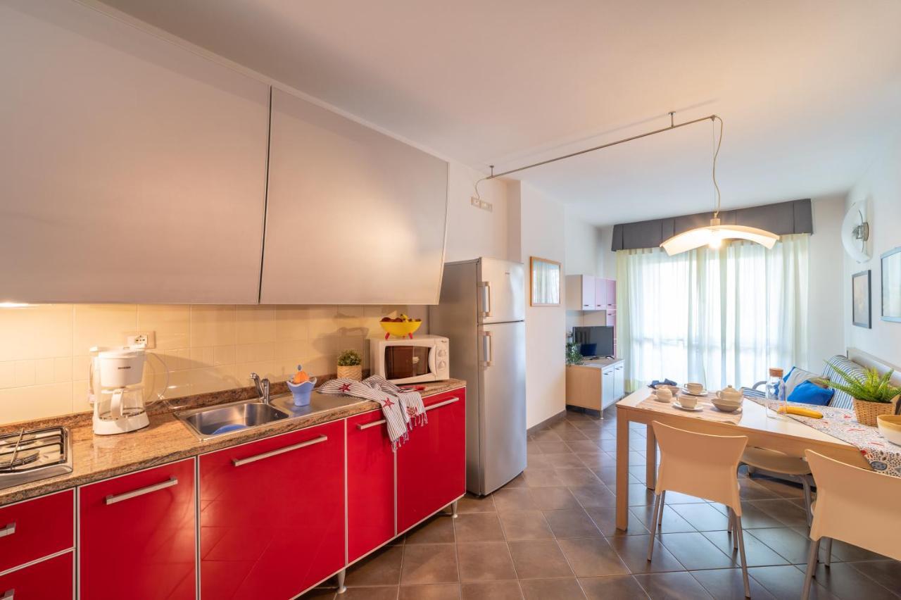 ビビオーネ Residenza Al Parcoアパートホテル エクステリア 写真