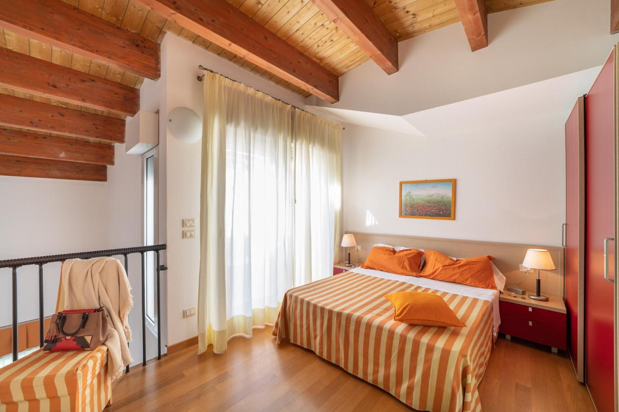 ビビオーネ Residenza Al Parcoアパートホテル エクステリア 写真